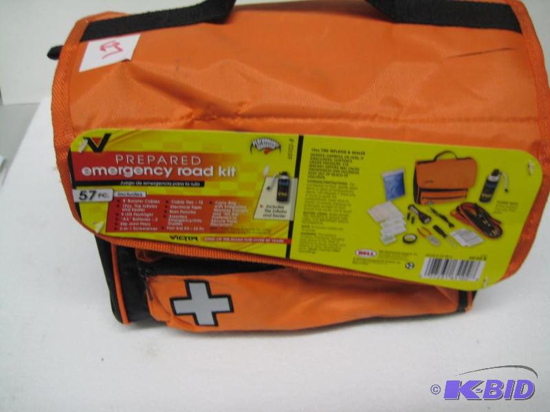 lot 127 image: New prepared emergency road kit. Incl. Sturdy...