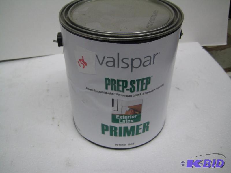 lot 138 image: New 2 gallons of Valspar Prep Step interiore...