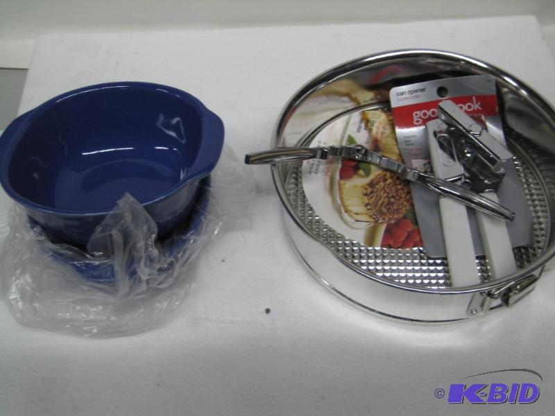 lot 157 image: New 5 piece kitchen lot incl qty 2 Corning Wa...