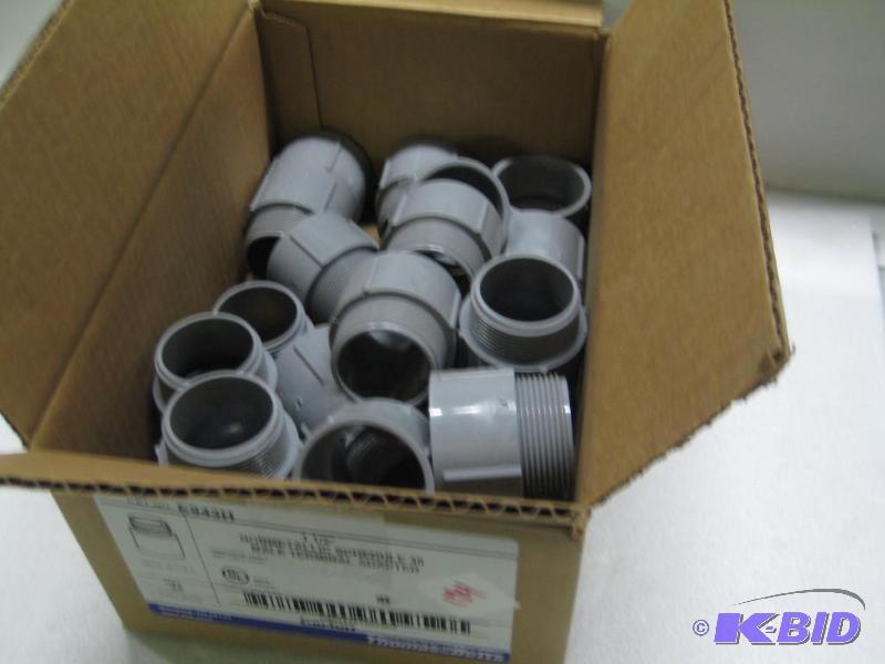 lot 194 image: New wholesale electrical lot qtyu 25 Thomas a...