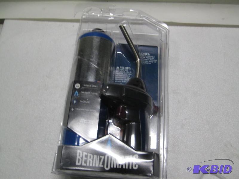 lot 197 image: New Bernz-O-Matic TS3000 propane torch kit wi...