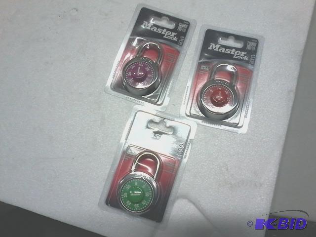lot 231 image: New quantity of 3 Masterlock brand standard c...