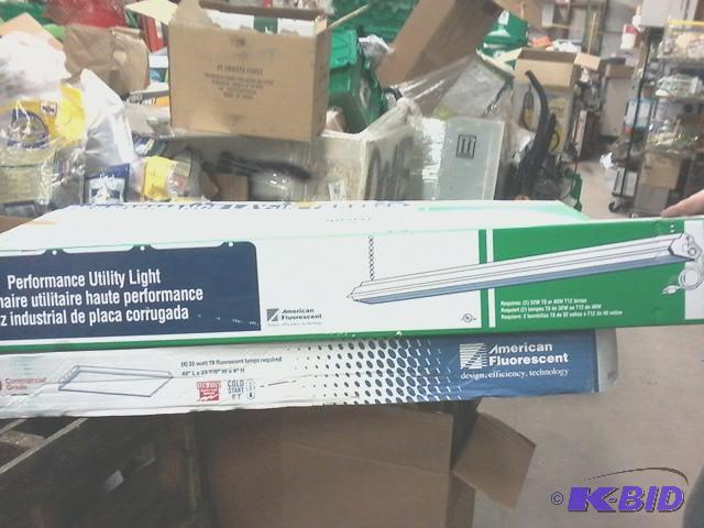 lot 275 image: New american fluorescent brand performance ut...