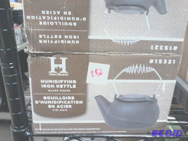 lot 282 image: New open heart a brand humidifier iron kettle...