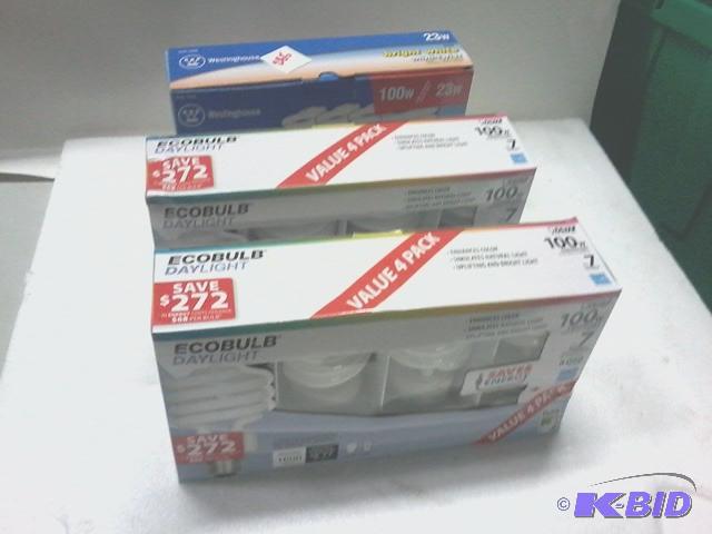 lot 285 image: New compact fluorescent light a bald lot. App...