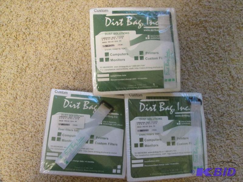 lot 111 image: Lot of 3 computer cover dirt bags to keep com...