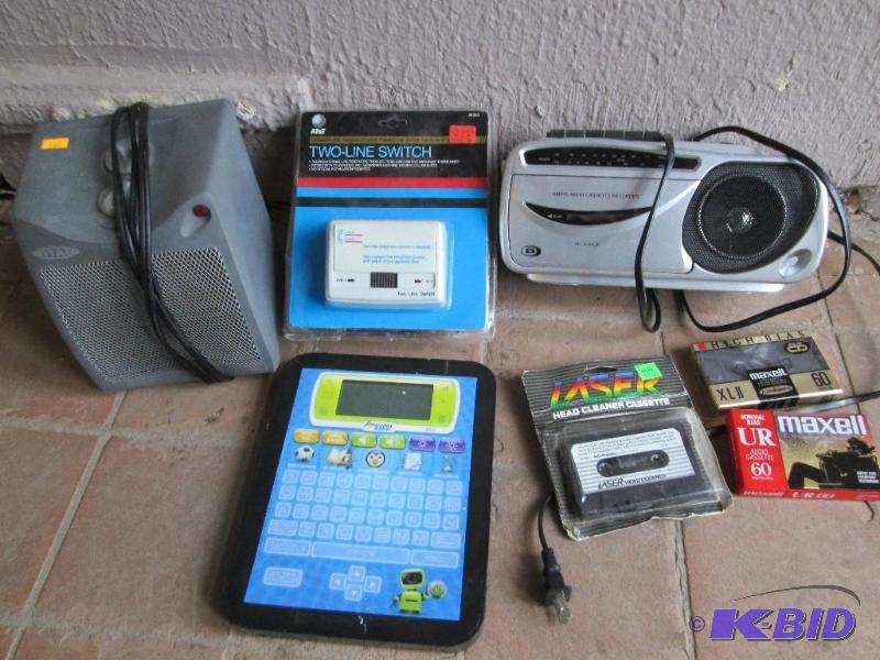 lot 159 image: Heater, radio, and more...
