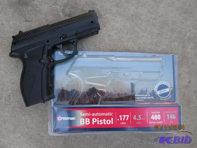 lot 19 image: Crossman BB Pistol...