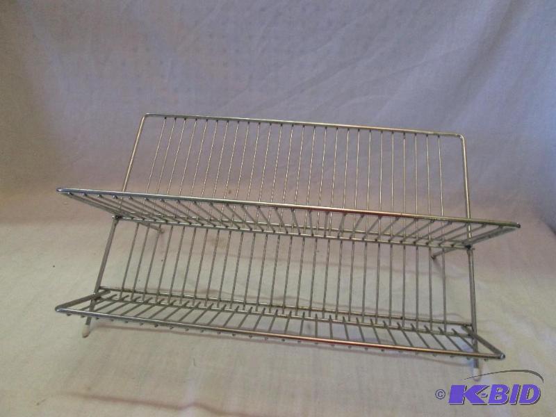 lot 207 image: Folding wire shelf 19 x 12 inches...