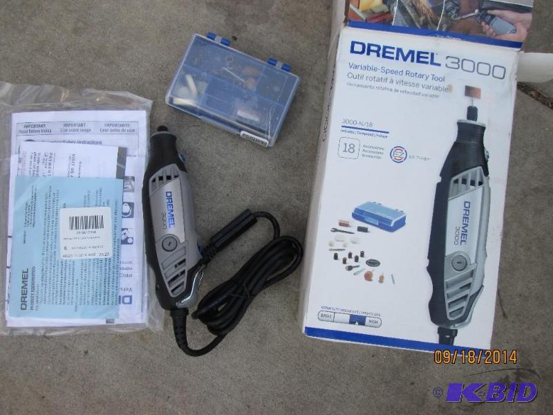 lot 23 image: Dremel 3000 rotary tool...