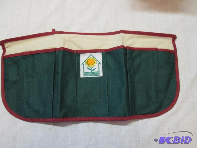 lot 41 image: Lot of 20 Gardening Aprons - National Home an...