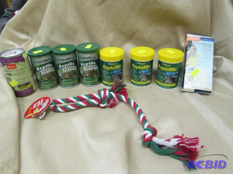 lot 56 image: Hartz precision nutrition milk replacer for k...