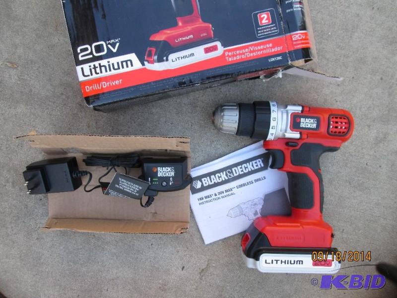 lot 6 image: Black and Decker Lithium cordless drill with ...