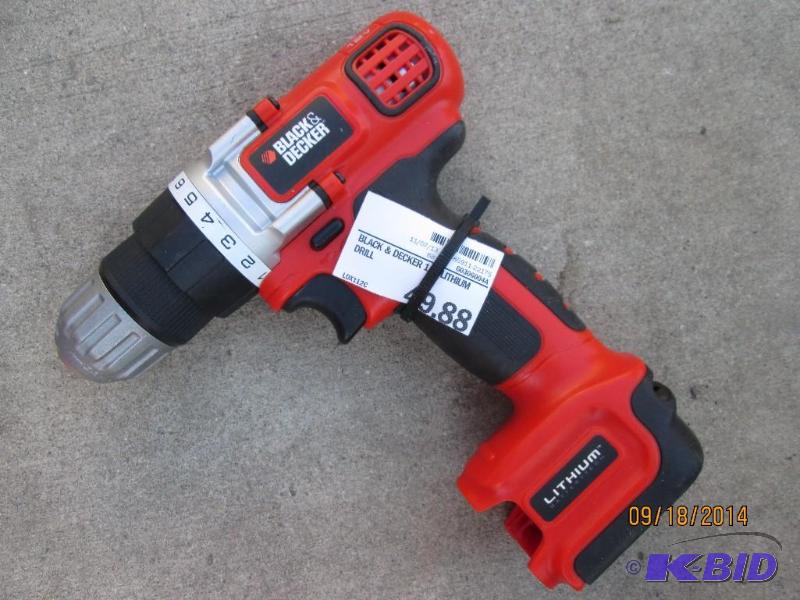 lot 7 image: Black And Decker Lithium cordless drill, no b...