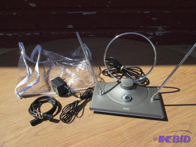 lot 92 image: Terek rabbit ears for TV...