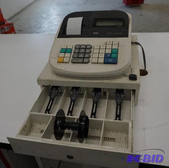 lot 112 image: Royal Model 435DX Electric Cash Register In G...