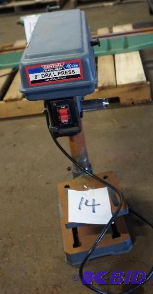 lot 14 image: Central Machinery 8" Table Top Drill Pre...