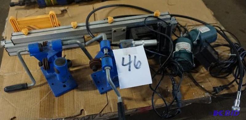 lot 46 image: 1 Lot of Assorted Tools Including Benders, Fl...