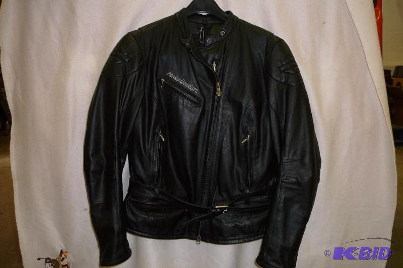 Genuine Harley Davidson Leather Jacket with z...