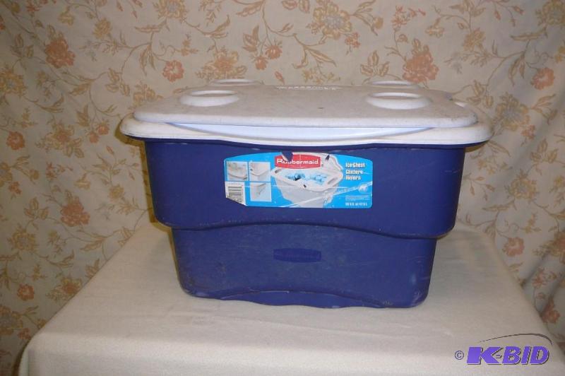 Rubbermaid Cooler 50 us...