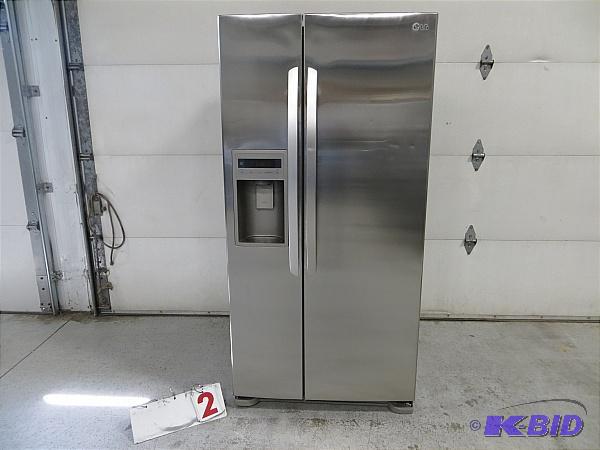 LG 33 Wide Refrigerator