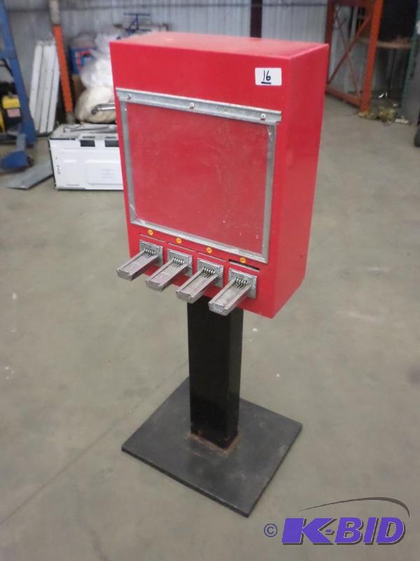 4-Place Candy Vending Machine, No Keys...