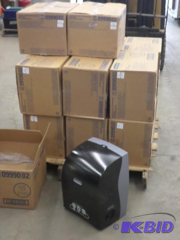 (15) New Kimberly Clark Professional 09990 Pa...