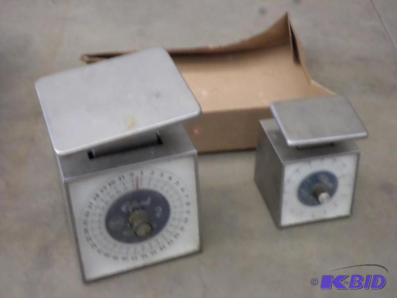 (2) Countertop Scales...
