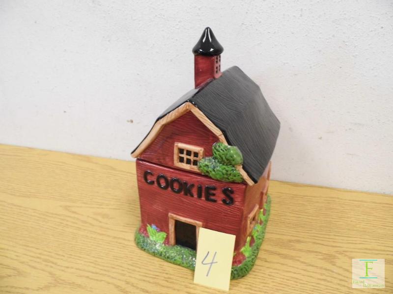 Barn Cookie Jar