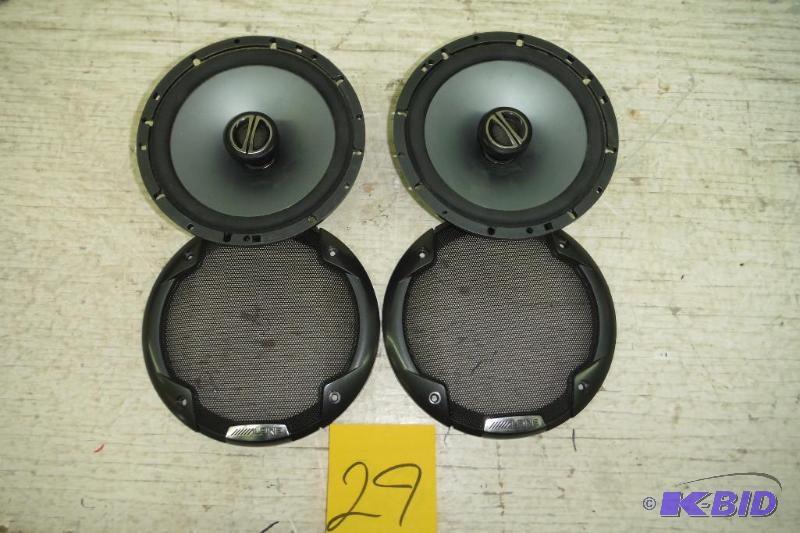lot 29 image: Alpine SPE-6000 6.5 2-Way Speakers
