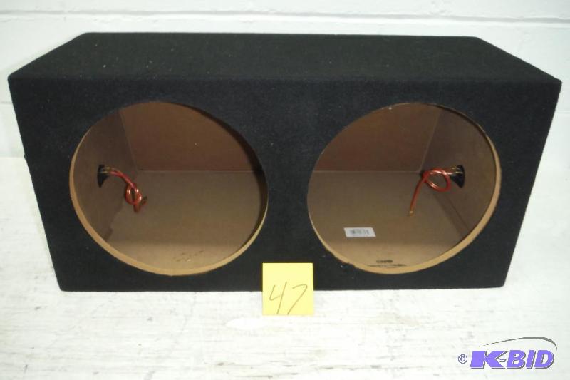 lot 47 image: Subwoofer box for 2-12Subs