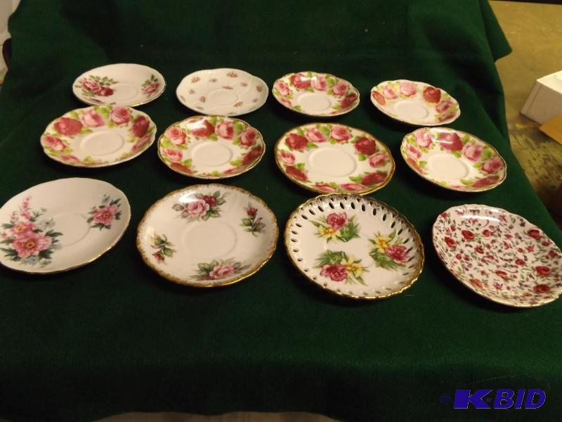 lot 116 image: Decorative Saucer plates, no cups...