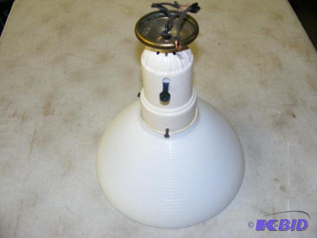 lot 198 image: older light fixture...