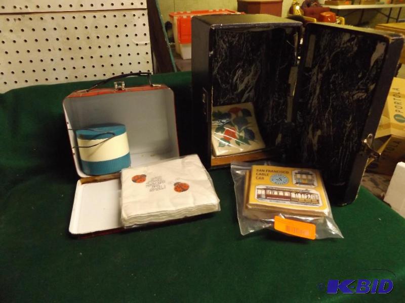 lot 66 image: Napkins, Lunch Box with Thermos...