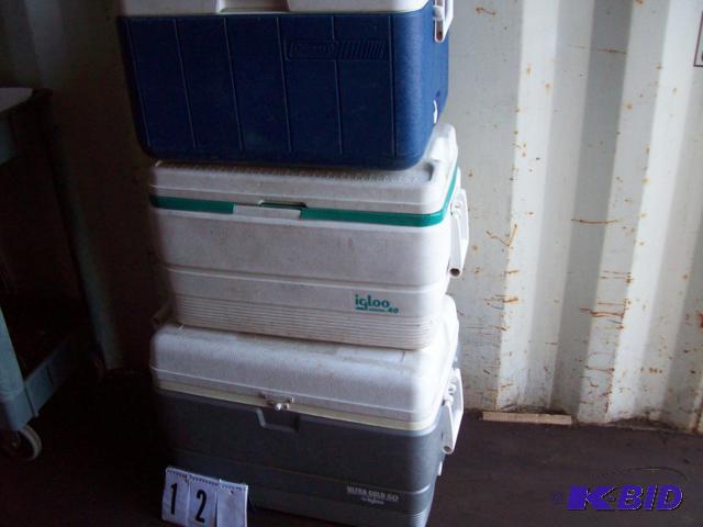 Lot of 3 Coolers, some Need Hinges Fixed...