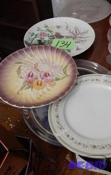 Misc. Serving plates.. 1 Coke theme