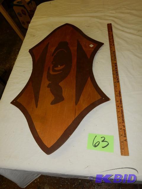 Wooden dcorshield
