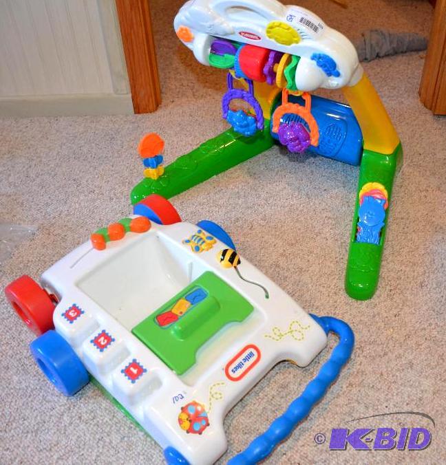 lot 103 image: Little Tykes toy, Playskool infant play stati...