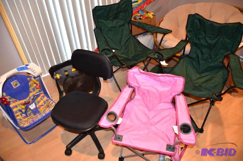 lot 106 image: 3 Folding camping chairs with bag, office cha...
