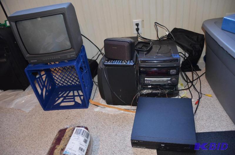 lot 109 image: Anwa stereo dual casset, two speaker, DVD pla...