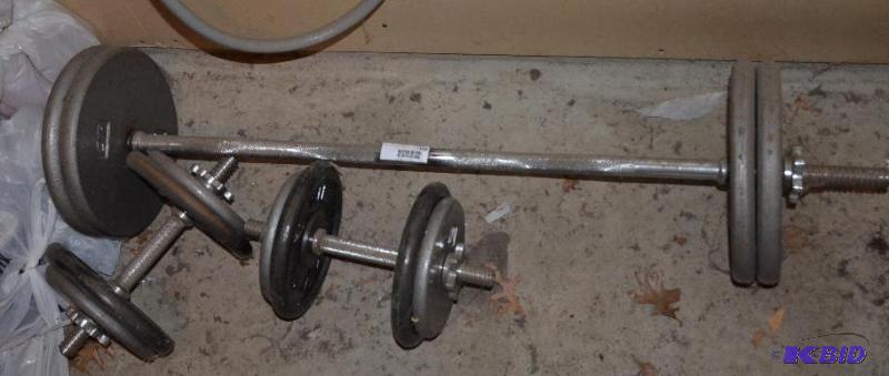 lot 119 image: Barbells and Dumbells, 4-25 lbs., 4-7 ½...