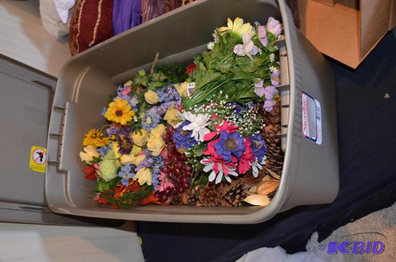 lot 121 image: Silk flowers...