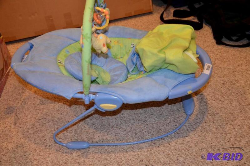 lot 137 image: Baby bouncer, appears new...