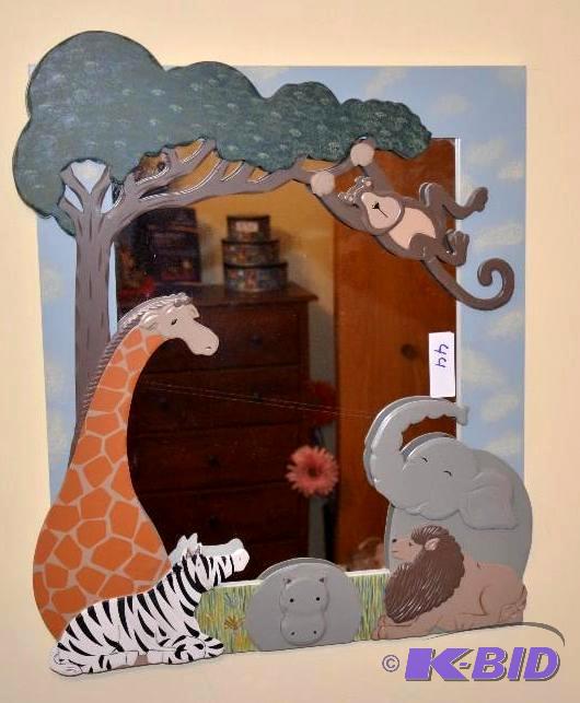 lot 44 image: Wood childrens mirror with animal theme, 19x...