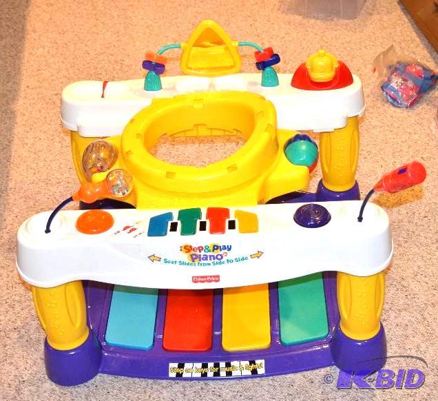 lot 65 image: Fisher Price step and play piano, looks new...