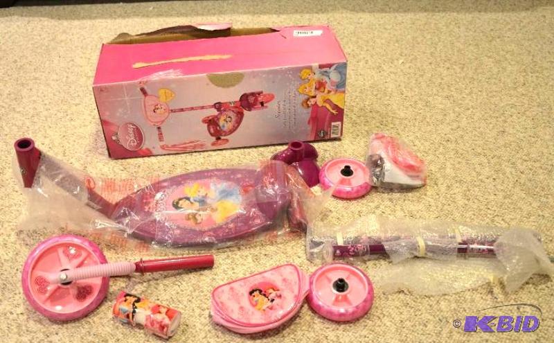 lot 85 image: Disney metal scooter, unassembled, new in pac...