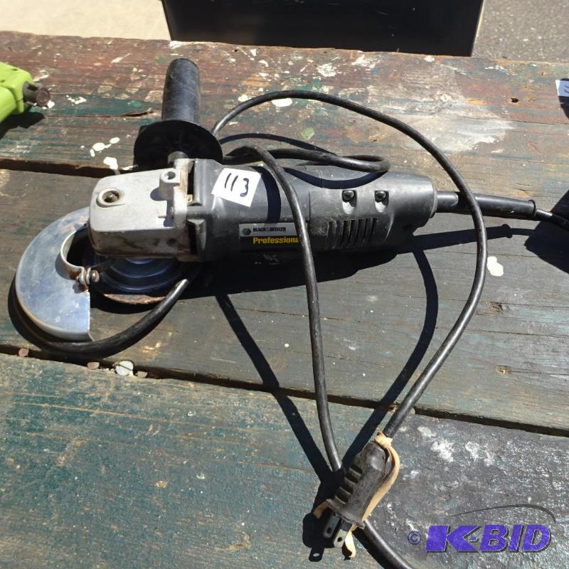 Black and Decker 4 12 Angle Grinder...
