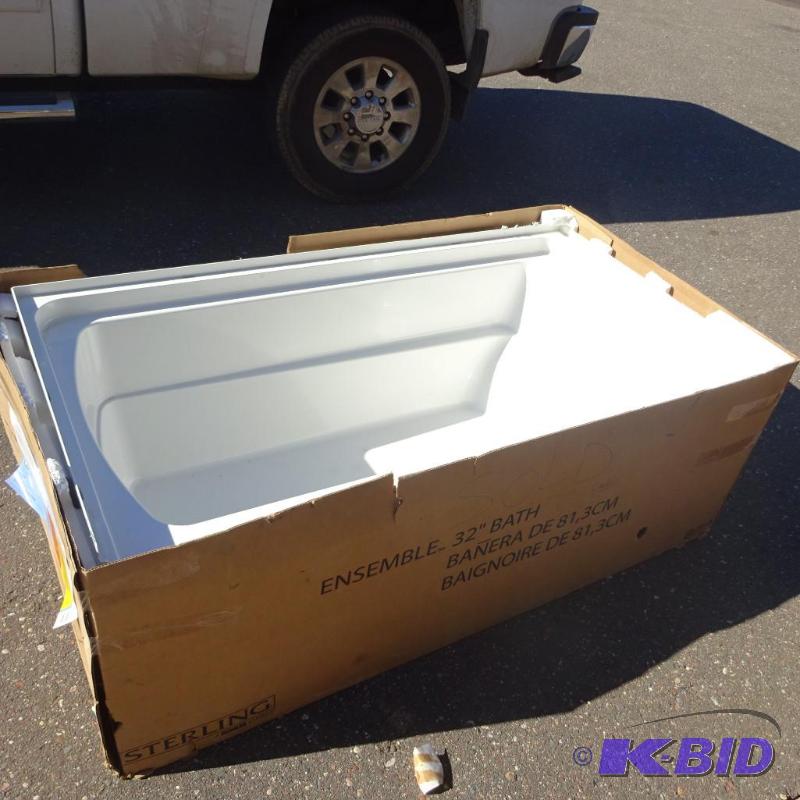 Sterling Ensemble 60 X 32 Left Drain Bathtub ...