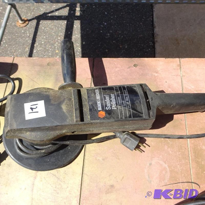 Black and Decker Sander Polisher 7&quot Work...