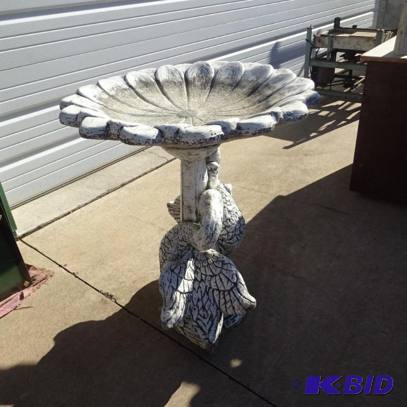 Concrete Bird Bath Goose Theme. NFM Inc. Buye...